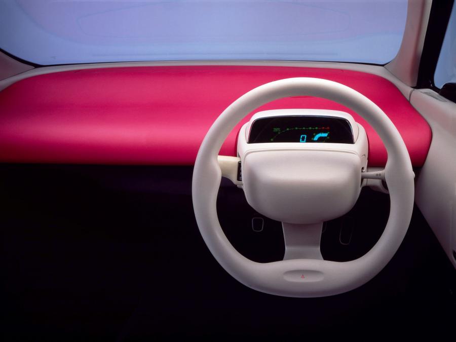  Nissan Boga Concept 1989 года  (фото 3 из 6)